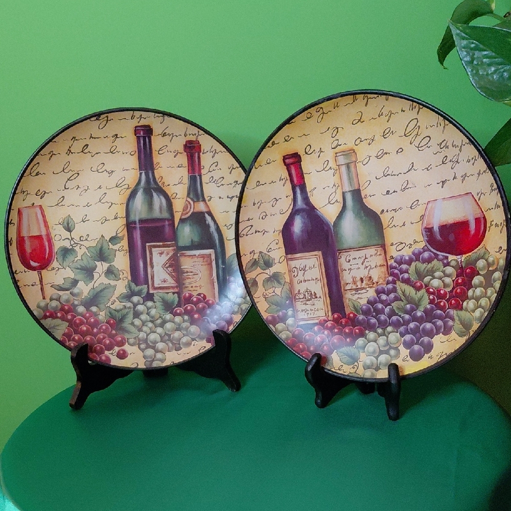 Decorative Wine & Grapes Display Plates - Red, Purple, Green